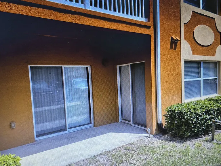 4600 E Moody Blvd #8B — Photo 6