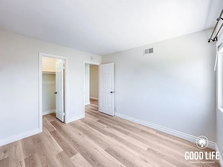 11775 Scripps Lake Dr — Photo 15