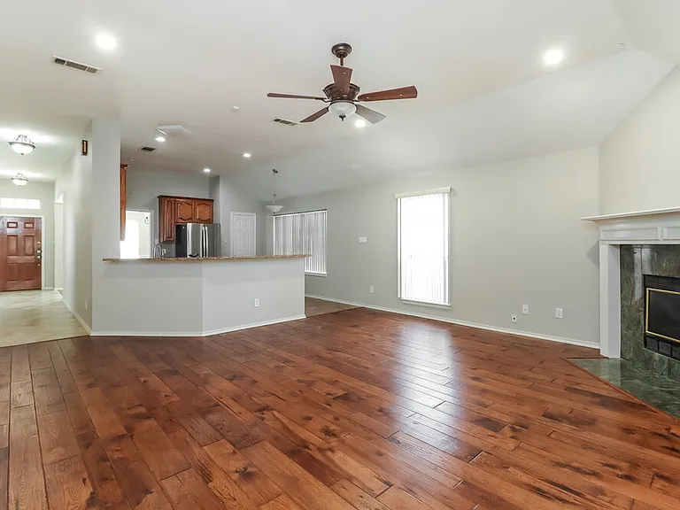 7824 Blossom Dr — Photo 5