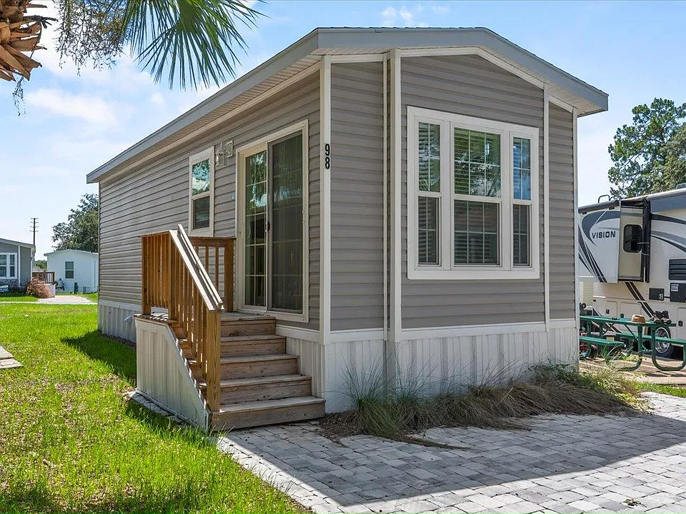 7250 E State Road 44 #98