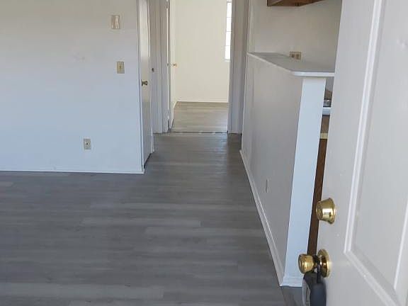 4th image of 12319 Pearblossom Ave #V-10