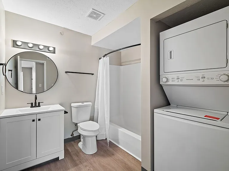 Cherry Tree Village Apartments — Photo 35