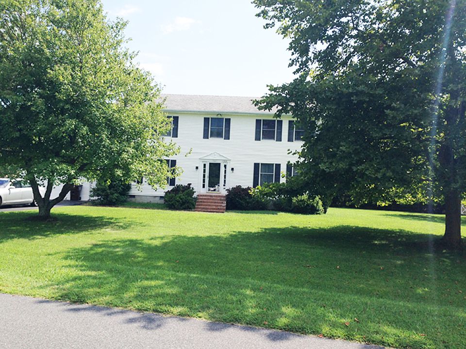 Road View | Corner Lot