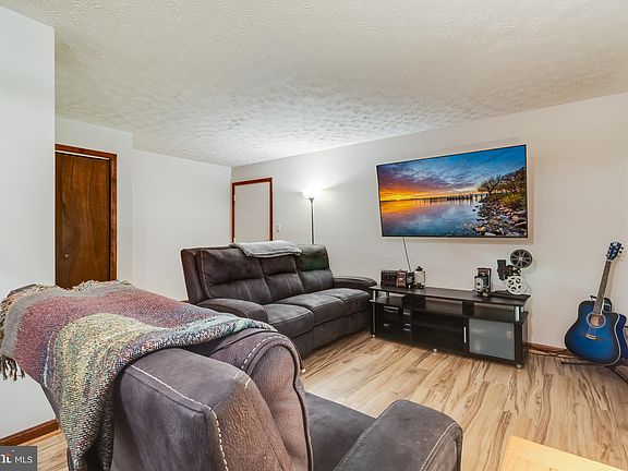 3rd image of 44706 Beechwood Ct #3C