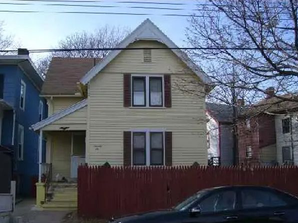 76 Houston St