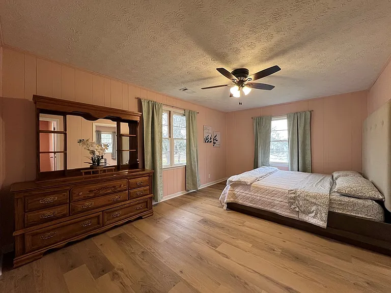 10380 Old Highway 76 — Photo 15