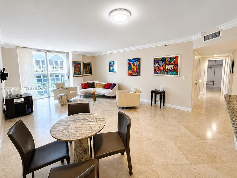 8855 Collins Ave #6H — Photo 2