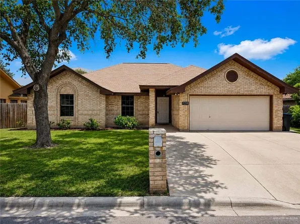 2208 Robin Ave W, McAllen, TX 78504