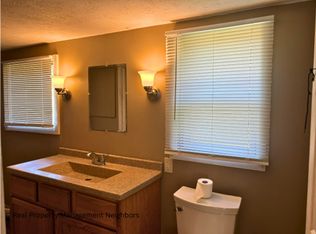 216 W Forest St, Edmore, MI 48829