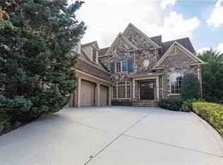 565 Glengate Cv, Sandy Springs, GA 30328