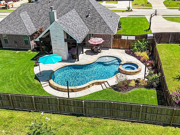 4th image of 109 Nathan Dr