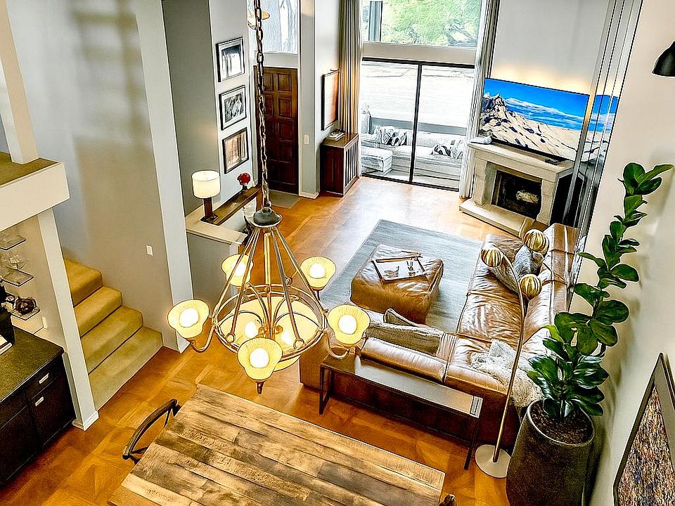 Overview of main level