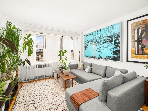 166 East 35th Street 6G image 1 of 12