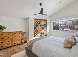 1366 Meadow Loop Rd, Park City, UT 84098