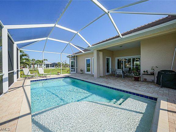 3rd image of 16095 Taggart Ln