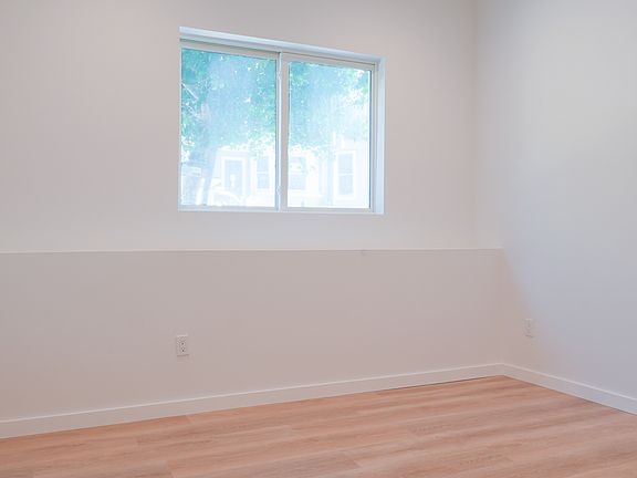 4th image of 195 Eureka St #6