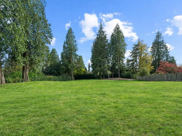 2976 Palmerston Ave, West Vancouver, BC V7V 2X3