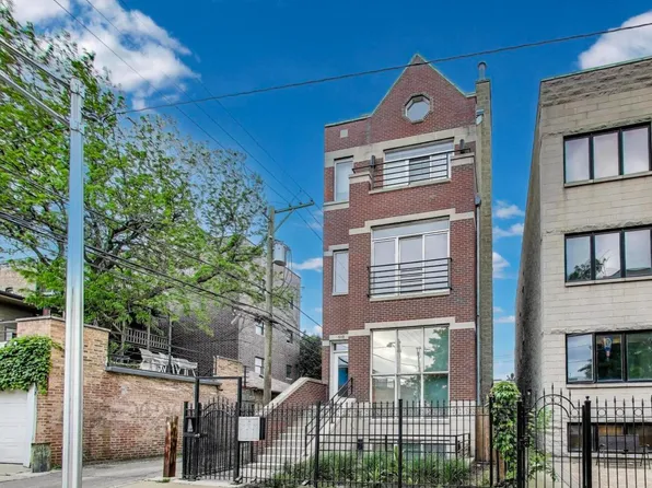 512 N Claremont Ave #2, Chicago, IL 60612