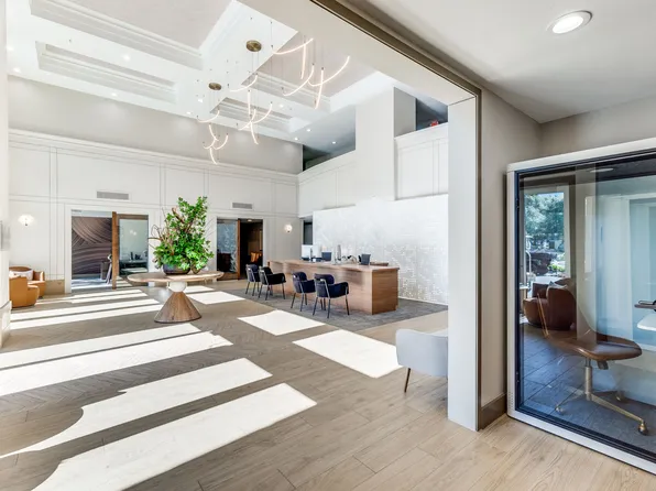 2217 Ivan St APT 1113, Dallas, TX 75201