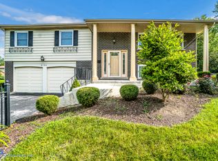 2734 Tarpon Ct, Homewood, IL 60430