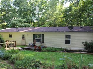 791 Nubia Rd, Westmoreland, TN 37186