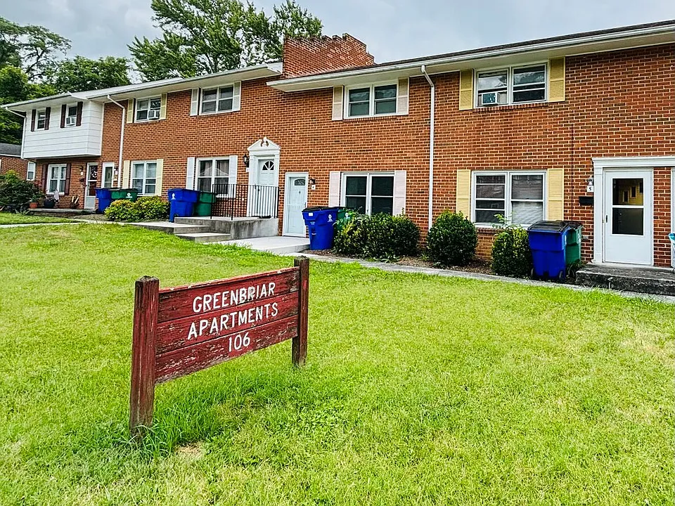 106 Lucas Dr #5