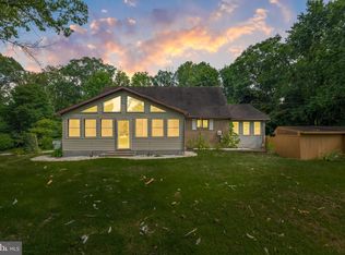 258 Merrimack Dr, Falling Waters, WV 25419