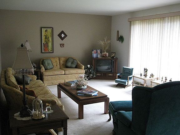 3rd image of 5733 River Meadows Ln