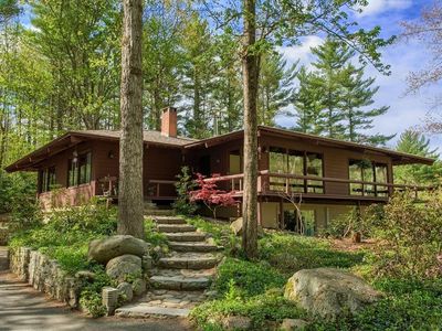 90 W Meadow Rd, Townsend, MA, 01469