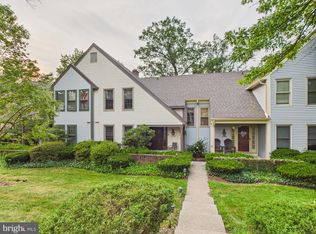1124 Peggy Dr, Hummelstown, PA 17036