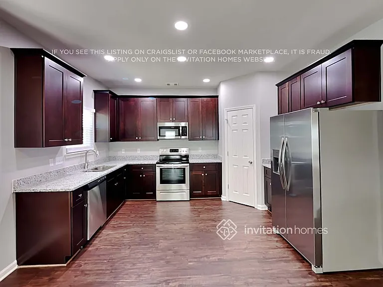 2308 Kingstree Dr — Photo 8