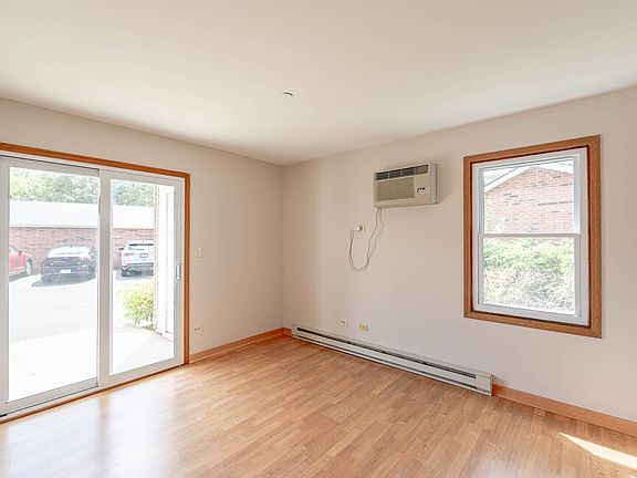 5th image of 1347 Cunat Ct APT 1A