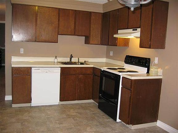 2nd image of 4203 W Kennewick Ave APT 37