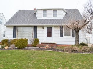 5363 Huron Rd, Lyndhurst, OH 44124