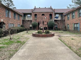 3220 S Mendenhall Rd APT 1A, Memphis, TN 38115