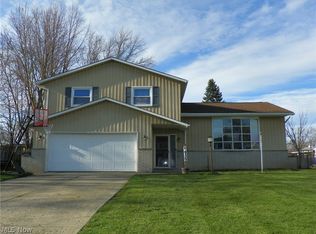 4129 Tudor Ave, Brunswick, OH