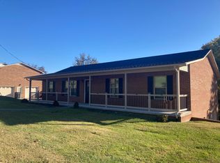 490 Beechwood Cir, Morristown, TN 37814
