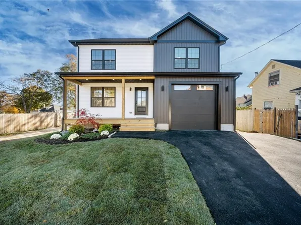 106 Park Ave, Warwick, RI 02889