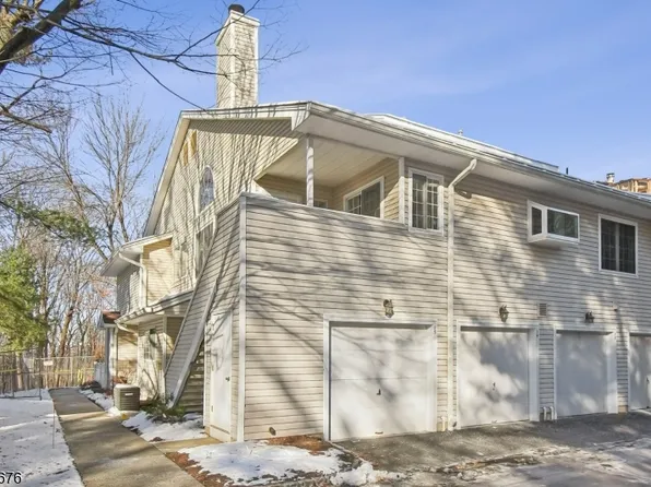 15 Encampment Dr, Bedminster Twp., NJ 07921