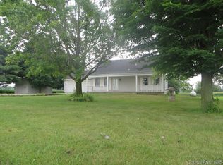 12872 Walnut Woods Dr, Pleasant Plains, IL 62677