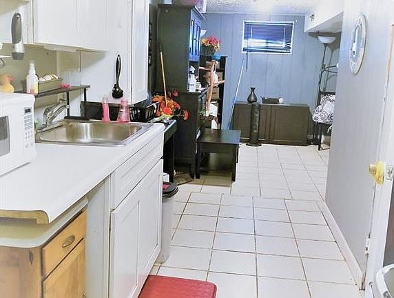 4th image of 3141 Tiemann Ave