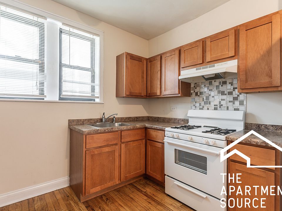 1st image of 621 W Melrose St APT K1