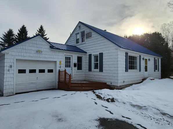 21 Westwind Drive, Caribou, ME 04736