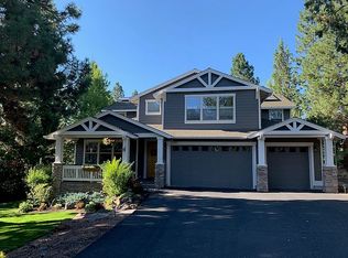2056 NW Cabot Lake Ct, Bend, OR 97703