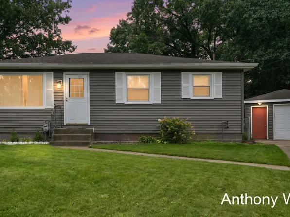3630 Mallory Ave SW, Wyoming, MI 49519