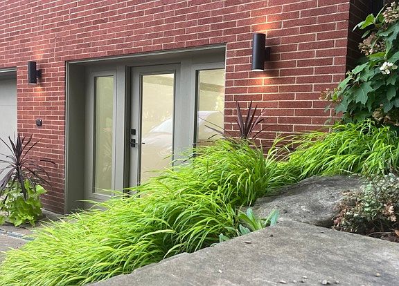 3rd image of 6425 Wilkins Ave