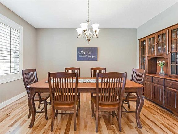 5th image of 15382 Eagle Bay Way