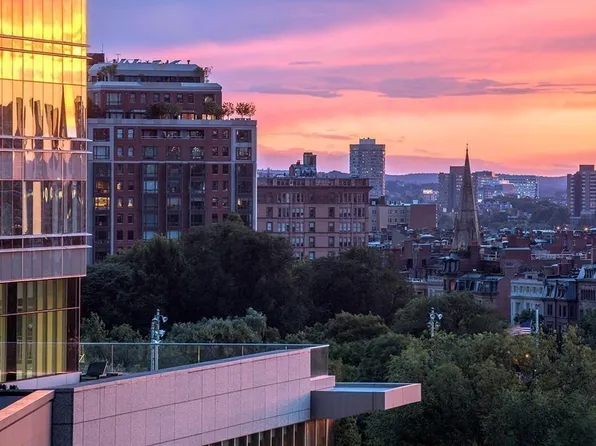 580 Washington St #11A, Boston, MA 02111