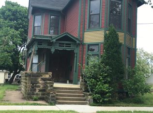 2133 W 20th St, Cleveland, OH 44113