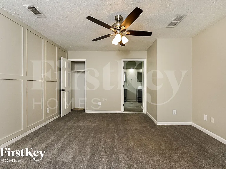 1985 Wrights Way — Photo 6